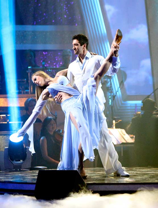Petra Nemcova returned to the 'Dancing With The...
