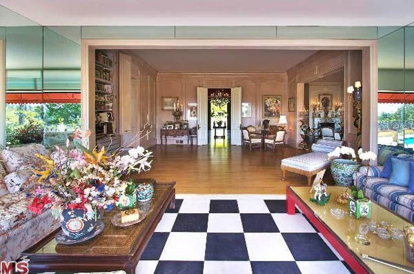 A view of Zsa Zsa Gabor's 4-bedroom, 5.5...