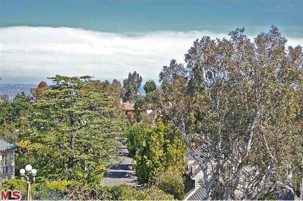 A view of Zsa Zsa Gabor's 4-bedroom, 5.5...