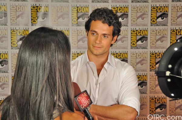 'Immortals' actor Henry Cavill talks to...