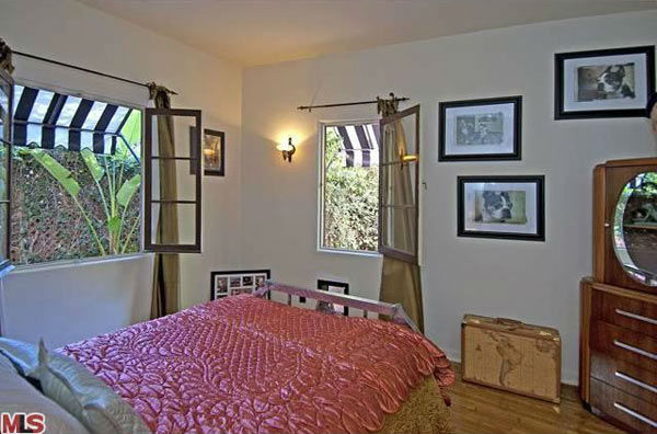 The guest room in Rose McGowan's former home,...