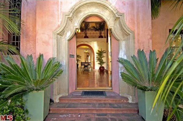 The entrance to Rose McGowan's former home,...