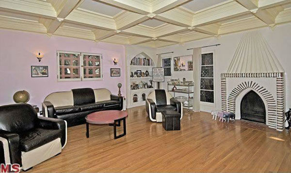 The living room in Rose McGowan's former home,...