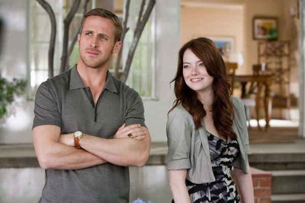 Ryan Gosling and Emma Stone appear in a scene...