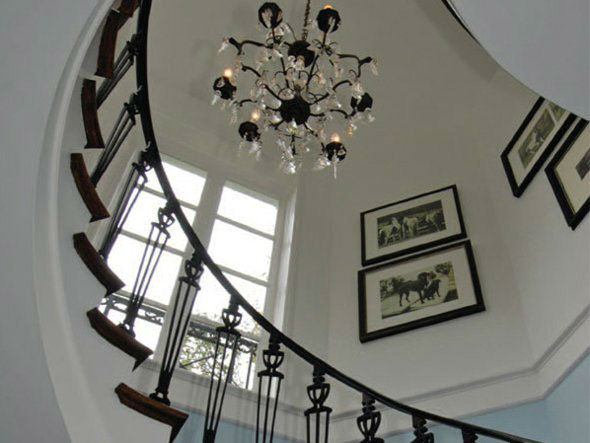 The spiral staircase in Taylor Swift's...