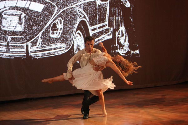 'Dancing With the Stars' two-time champion...