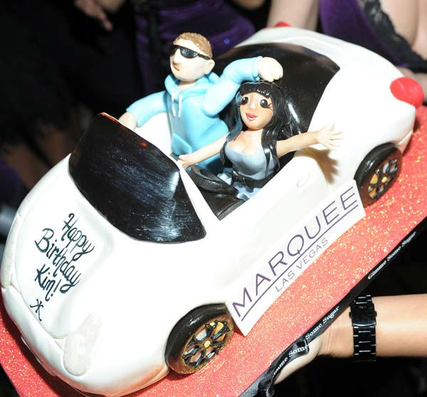 Kim Kardashian's birthday Cake at Kim...