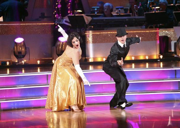 Talk show host and actress Ricki Lake and her...