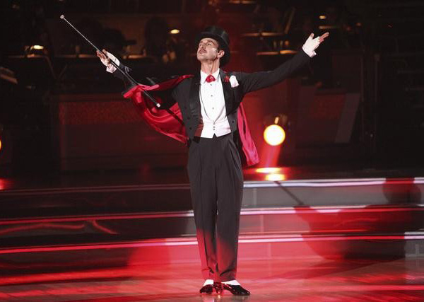 Actor David Arquette and his partner Kym Johnson received 24 out of 30 from the judges for their Cha Cha on the October 31 episode of 'Dancing With The Stars.'