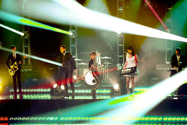 Cobra Starship also hit the stage for a...