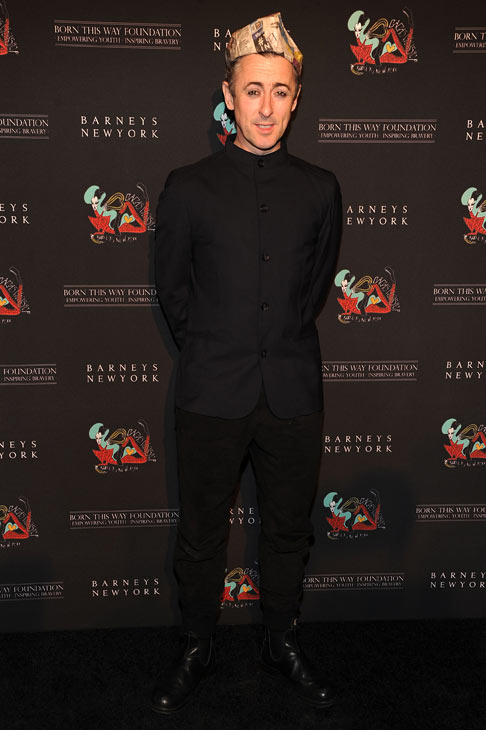 Alan Cummings arrives at the unveiling of...