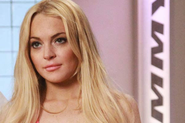 Lindsay Lohan appears in a February 2011 episode...