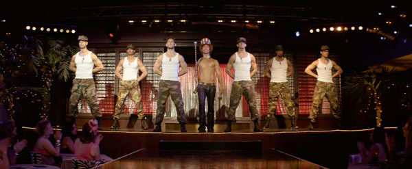Adam Rodriguez, Alex Pettyfer, Matthew...