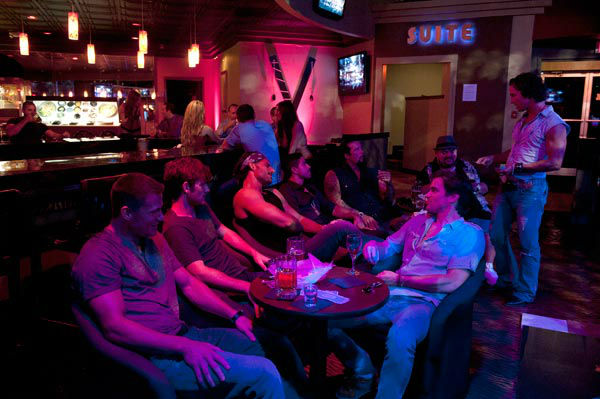 Kevin Nash, Matt Bomer, Gabriel Iglesias and...