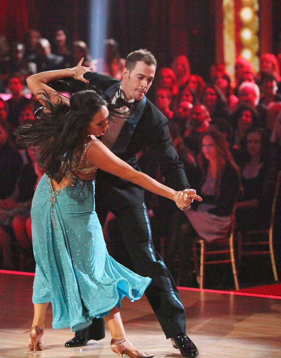 Telenovela star William Levy and his partner Cheryl Burke received 25 out of 30 points from the judges for their quickstep on week two of 'Dancing With The Stars,' which aired on March 26, 2012.