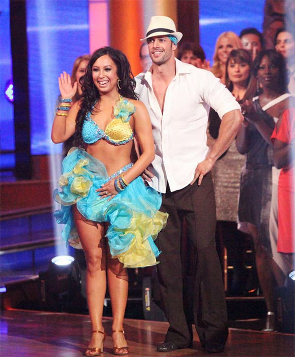 Telenovela star William Levy and his partner Cheryl Burke received 28 out of 30 points from the judges for their Salsa on week three of 'Dancing With The Stars,' which aired on April 2, 2012.