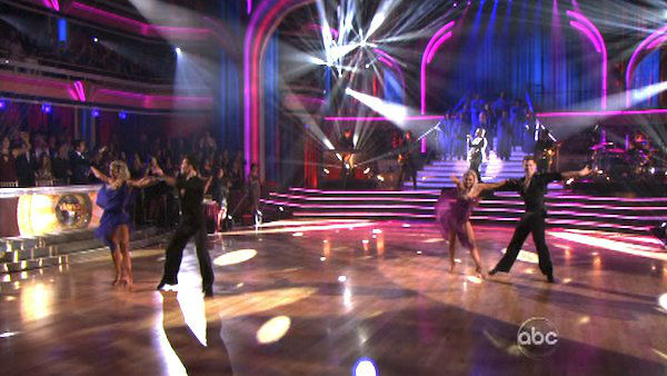 Seal returned to the ballroom to perform 'Lean...