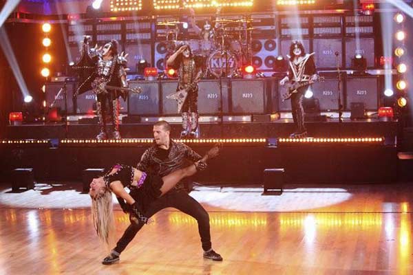 KISS returned to the 'Dancing With The Stars'...