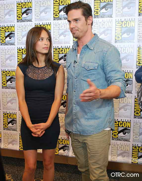 Kristin Kreuk and Jay Ryan from the new CW...