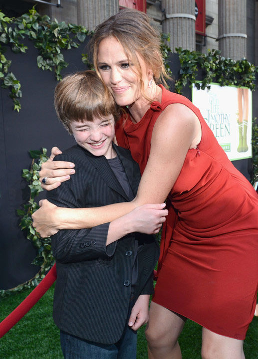 Jennifer Garner and CJ Adams arrive at the Los...