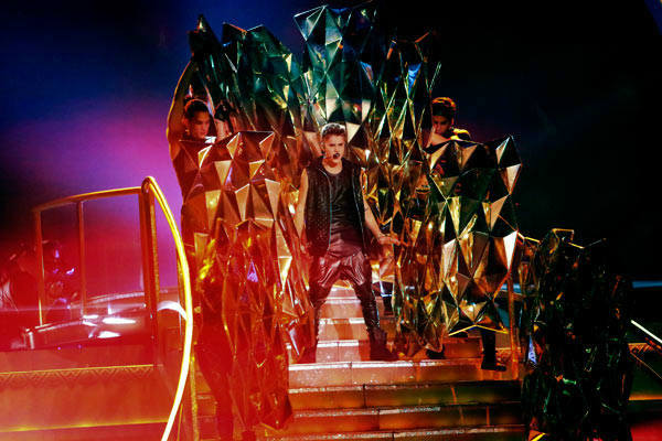 Justin Bieber performed on 'Dancing With The...