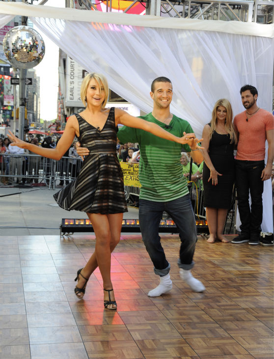 'Dancing With The Stars' finalists Chelsea Kane...