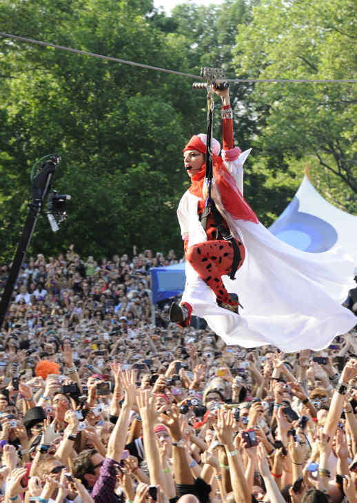 Lady Gaga performs live in Central Park to kick...
