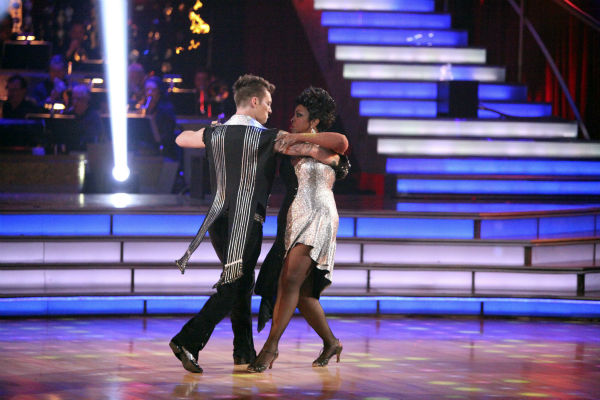 Gladys Knight and her partner Tristan MacManus received 20 out of 30 points from the judges for their Tango on week 4 of 'Dancing With The Stars' on April 9, 2012.