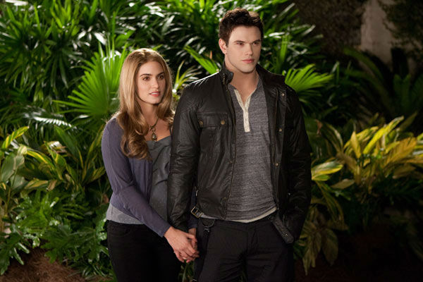 Nikki Reed and Kellan Lutz appear in a still...