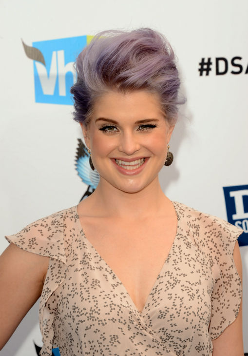 Kelly Osbourne arrives at the 2012 Do Something!...