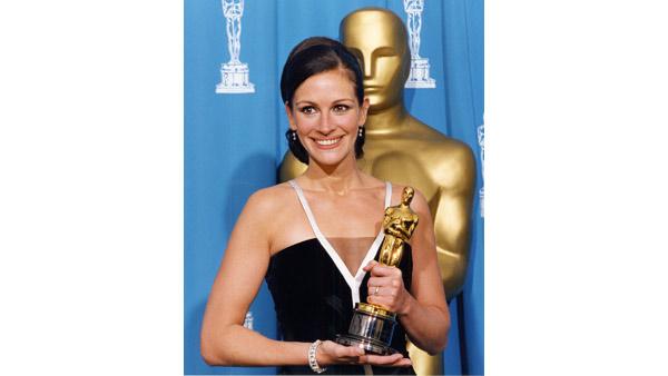 Best Leading Actress at 2001 Oscars: Julia Roberts for 'Erin Brockovich'