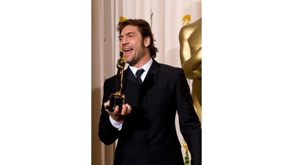 Best Supporting Actor Javier Bardem backstage during the 80th Annual Academy Awards at the Kodak Theatre in Hollywood, CA on Sunday, February 24, 2008.