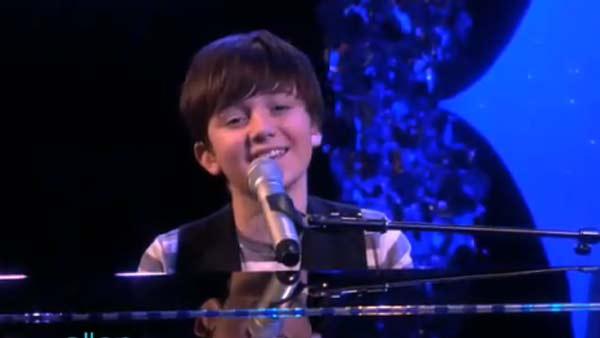 Greyson Chance performs on The Ellen DeGeneres Show on Oct. 26, 2010. - Provided courtesy of Warner Bros. Greyson Chance performs on The Ellen DeGeneres Show on Oct. 26, 2010. - Provided courtesy of Warner Bros.