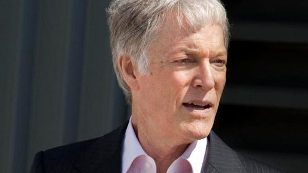Richard Chamberlain appears in a scene from the series Leverage in 2010. - Provided courtesy of TNT Richard Chamberlain appears in a scene from the series Leverage in 2010. - Provided courtesy of TNT