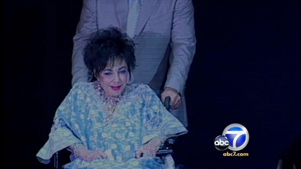 Elizabeth Taylor, then 77, appears in a wheelchair in 2009 before undergoing heart surgery at a Los Angeles hospital. Elizabeth Taylor, then 77, appears in a wheelchair in 2009 before undergoing heart surgery at a Los Angeles hospital.