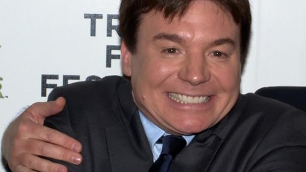 Mike Myers had last year married his girlfriend Kelly Tisdale