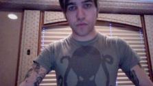 Pete Wentz appears in this April 13, 2009 photo posted on his Twitter page.) - Provided courtesy of http://twitpic.com/39zuf