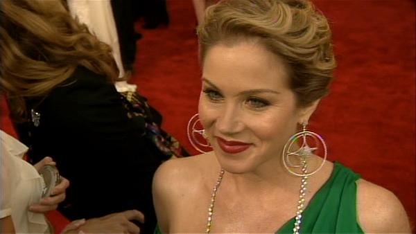 Christina Applegate talks to KABC at the 2010 SAG Awards.