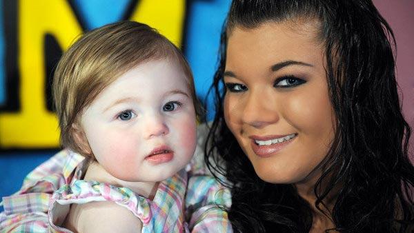 Amber Portwood and her daughter Leah Shirley appear in a promotional photo for Teen Mom. - Provided courtesy of MTV Amber Portwood and her daughter Leah Shirley appear in a promotional photo for Teen Mom. - Provided courtesy of MTV