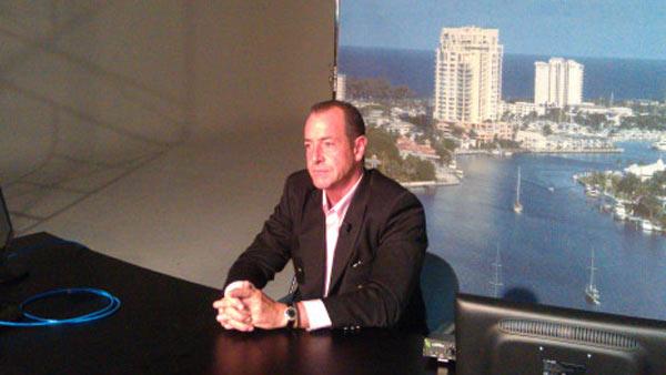 Michael Lohan appears in this photo posted on his Twitter page on June 10, 2011. - Provided courtesy of twitpic.com/59qq00 / htwitter.com/MichaelJLohan Michael Lohan appears in this photo posted on his Twitter page on June 10, 2011. - Provided courtesy of twitpic.com/59qq00 / htwitter.com/MichaelJLohan