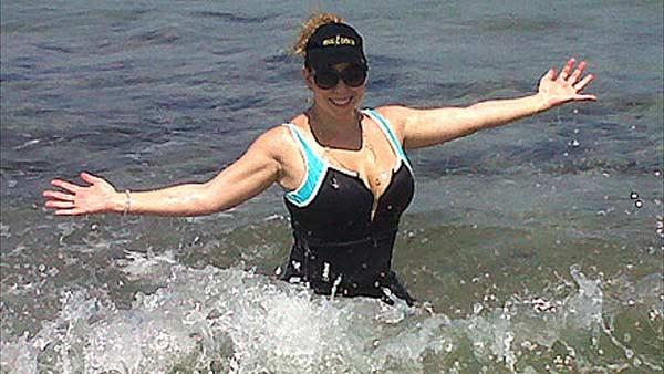 Mariah Carey appears in a photo posted to her Twitter account on August 3, 2011. - Provided courtesy of Twitter.com/MariahCarey Mariah Carey appears in a photo posted to her Twitter account on August 3, 2011. - Provided courtesy of Twitter.com/MariahCarey