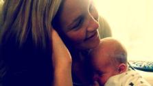 Kate Hudson and her son Bingham Hawn Bellamy appear in a photo posted on her fiance Matt Bellamys Twitter account on August 24, 2011. - Provided courtesy of Yfrog.com/klglluej