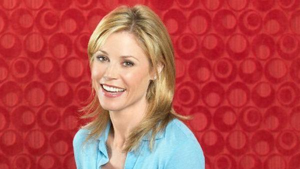 Julie Bowen appears in a promotional photo for the ABC show Modern Family