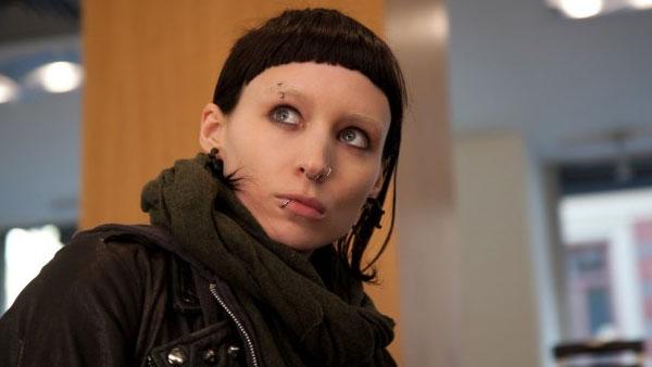 Rooney Mara got nipple piercing appears naked in'Girl With the Dragon
