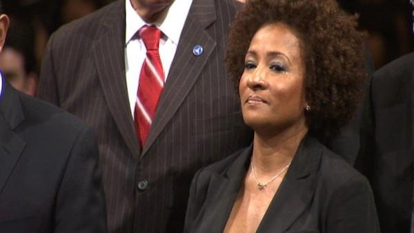 Wanda Sykes receives the Hope of Los Angeles Award in Los Angeles for her work with the LGBT community in July 2011.
