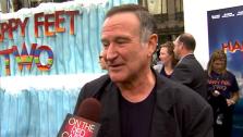 Robin Williams talks to OnTheRedCarpet.com at the Hollywood premiere of Happy Feet Two. - Provided courtesy of OTRC