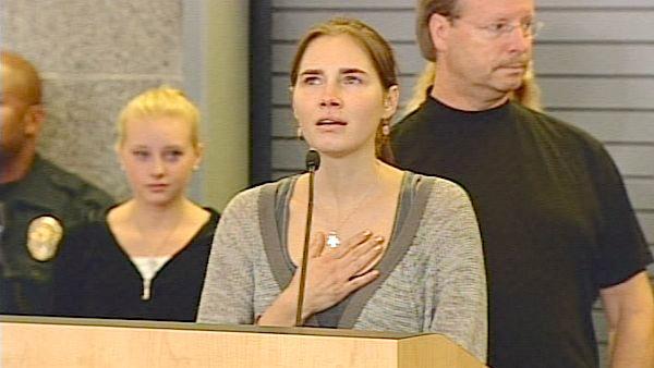 Amanda Knox speaks to the press after she arrives in the United States in early November 2011 following her prison release.