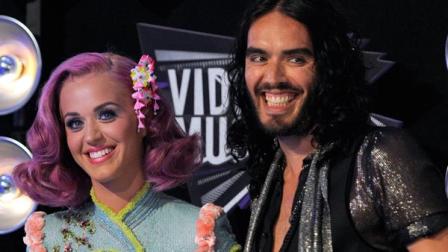 Katy Perry, left, and Russell Brand arrive at the MTV Video Music Awards on Sunday Aug. 28, 2011, in Los Angeles.