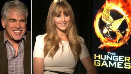 Director Gary Ross and Jennifer Lawrence talk to OnTheRedCarpet.com about The Hunger Games in interviews in March 2012.