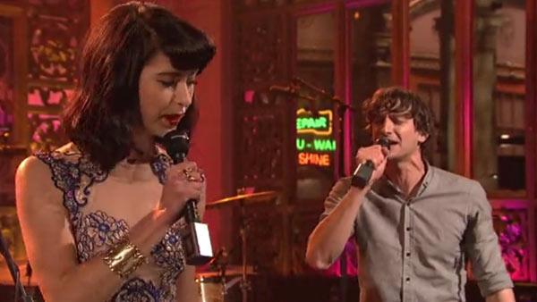 Gotye and Kimbra perform on Saturday Night Live on April 14, 2012. - Provided courtesy of NBC Gotye and Kimbra perform on Saturday Night Live on April 14, 2012. - Provided courtesy of NBC